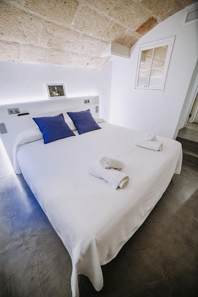Petit Hotel 5 Fars (Adults Only) Ciutadella  Esterno foto