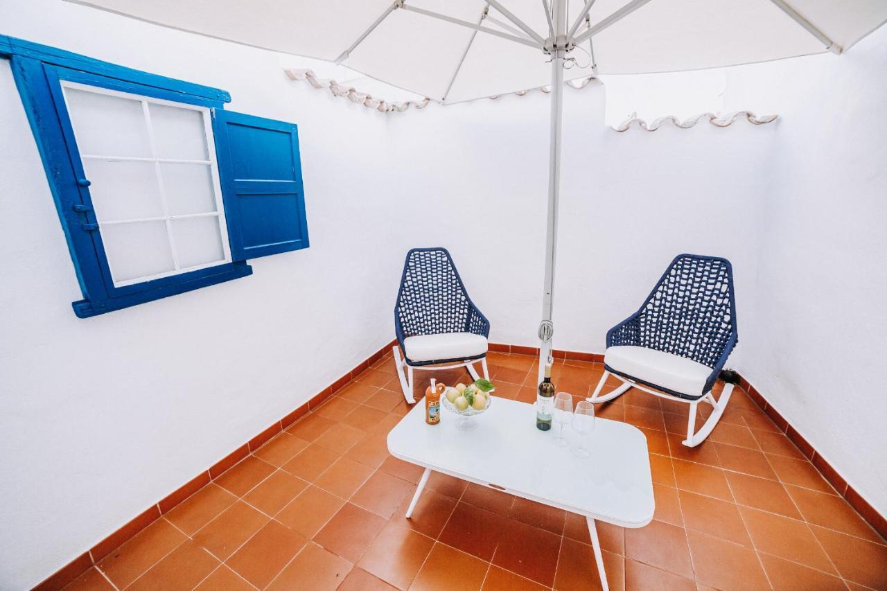 Petit Hotel 5 Fars (Adults Only) Ciutadella  Esterno foto