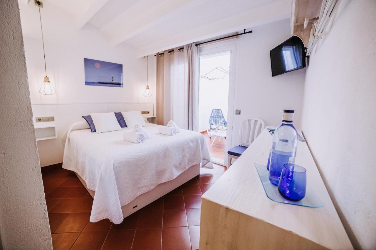Petit Hotel 5 Fars (Adults Only) Ciutadella  Esterno foto